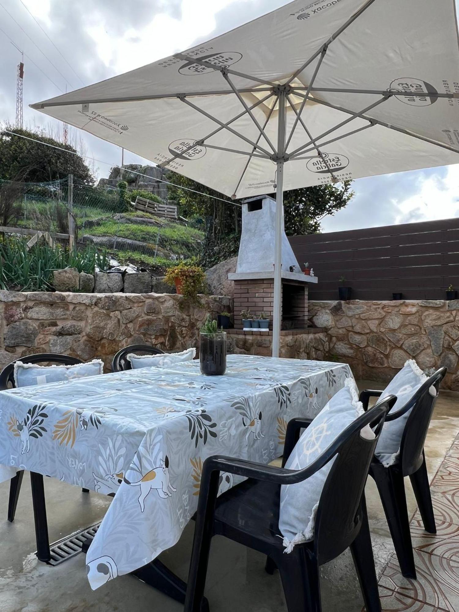 Vila O Cobijo De Elva Arou Exteriér fotografie